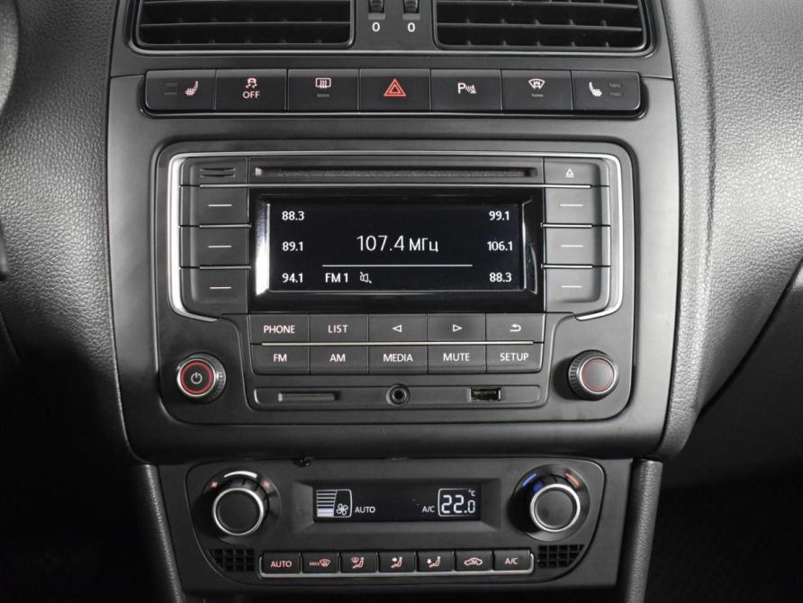 Volkswagen Polo V Рестайлинг Казань  - изображение 18