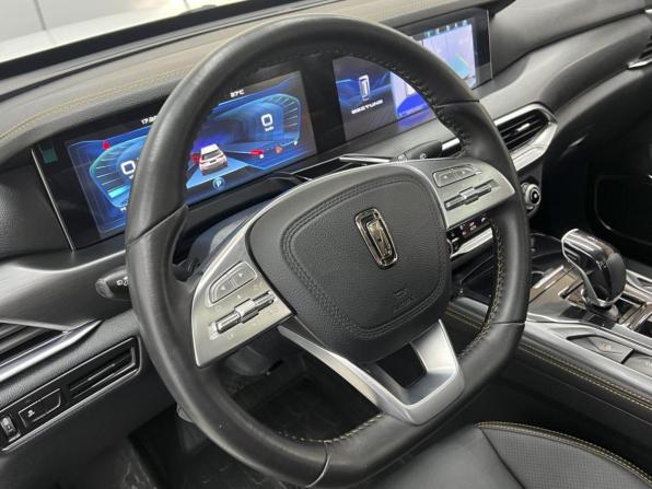 FAW Bestune T77 I с пробегом 2023 года, цена 1 520 000 рублей, 89135 км, внедорожник, Автокод Объявления