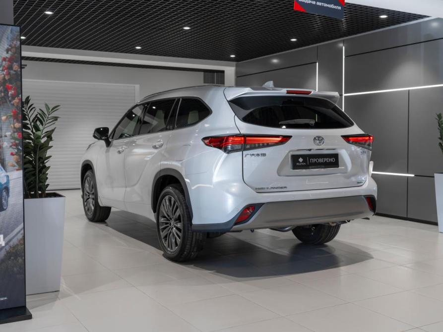 Toyota Highlander IV (XU70) Москва  - изображение 6