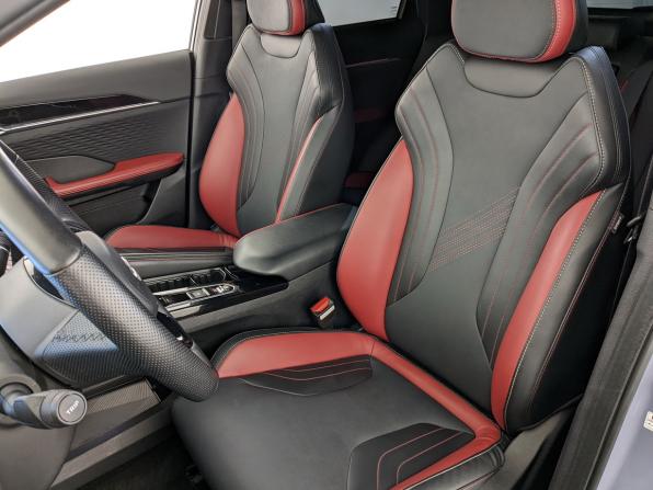 Geely Coolray I Рестайлинг с пробегом 2024 года, цена 2 165 000 рублей, 48072 км, внедорожник, Автокод Объявления