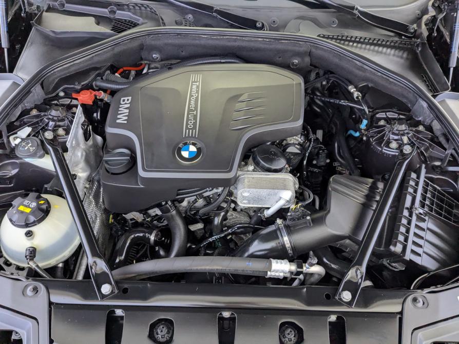 BMW 5 серии VI (F10/F11/F07) Рестайлинг Москва  - изображение 12