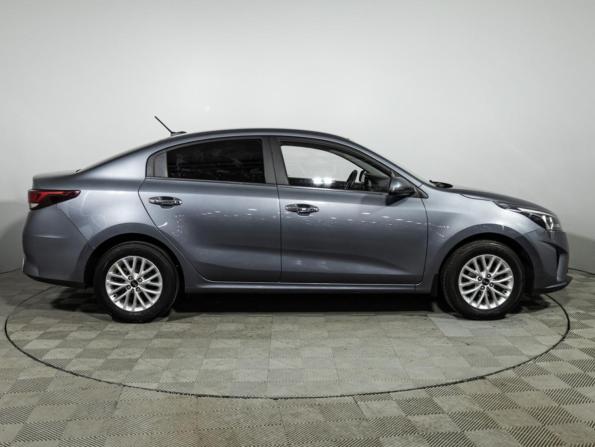 Kia Rio IV Рестайлинг с пробегом 2020 года, цена 1 915 000 рублей, 31061 км, седан, Автокод Объявления