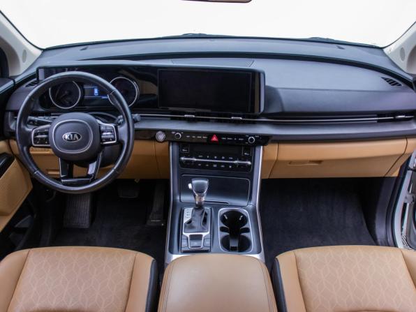 Kia Carnival IV с пробегом 2021 года, цена 3 880 000 рублей, 59120 км, минивэн, Автокод Объявления