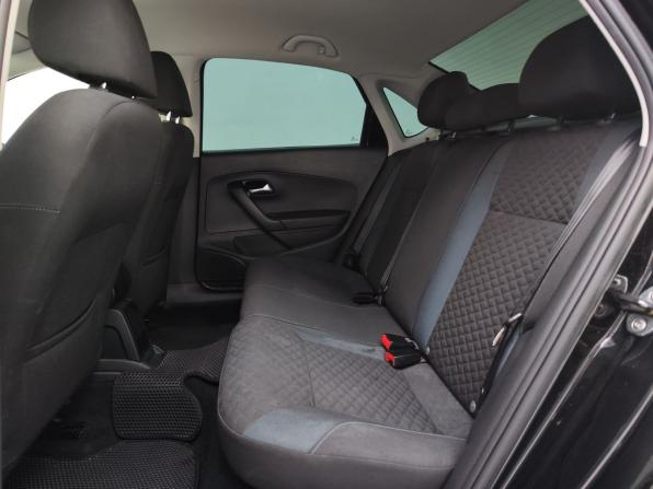 Volkswagen Polo V Рестайлинг с пробегом 2019 года, цена 1 400 000 рублей, 93870 км, седан, Автокод Объявления