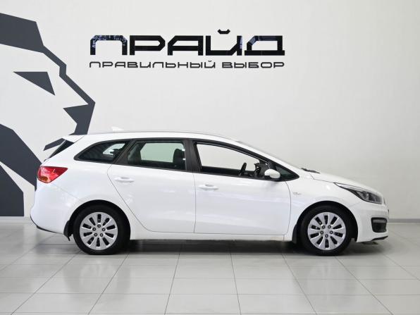 Kia Ceed II Рестайлинг с пробегом 2018 года, цена 1 379 900 рублей, 97320 км, универсал, Автокод Объявления