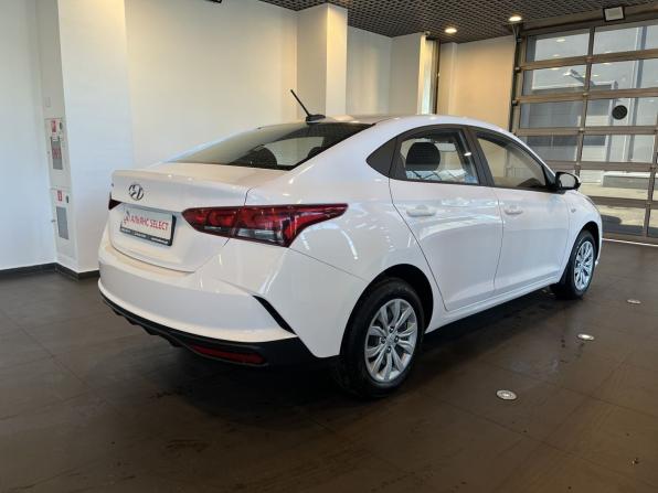 Hyundai Solaris II Рестайлинг с пробегом 2020 года, цена 1 641 000 рублей, 115782 км, седан, Автокод Объявления