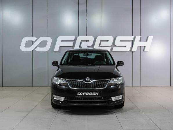 Skoda Rapid I с пробегом 2015 года, цена 1 149 000 рублей, 106927 км, лифтбек, Автокод Объявления