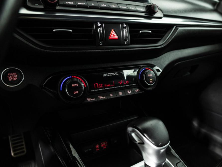 Kia Cerato IV Санкт-Петербург  - изображение 17