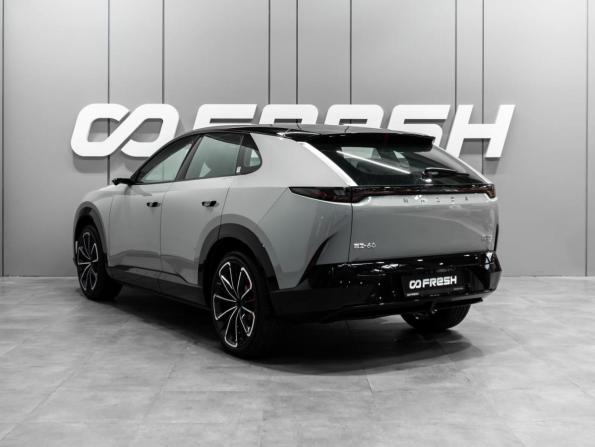 Mazda EZ-60 с пробегом 2026 года, цена 6 300 000 рублей, 104 км, внедорожник, Автокод Объявления