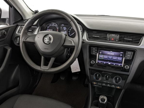 Skoda Rapid I Рестайлинг с пробегом 2019 года, цена 880 000 рублей, 151028 км, лифтбек, Автокод Объявления