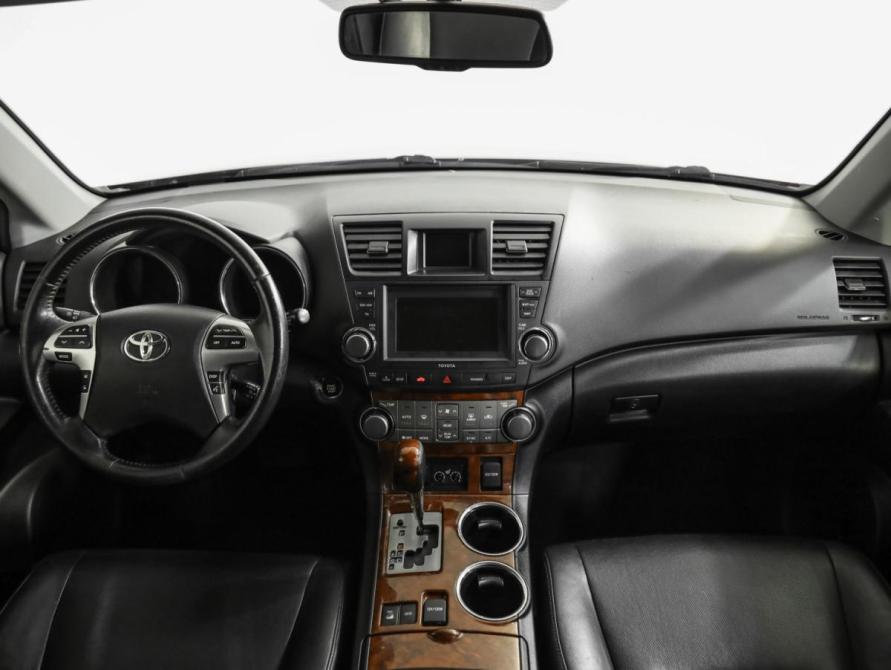 Toyota Highlander II (XU40) Рестайлинг Санкт-Петербург  - изображение 11