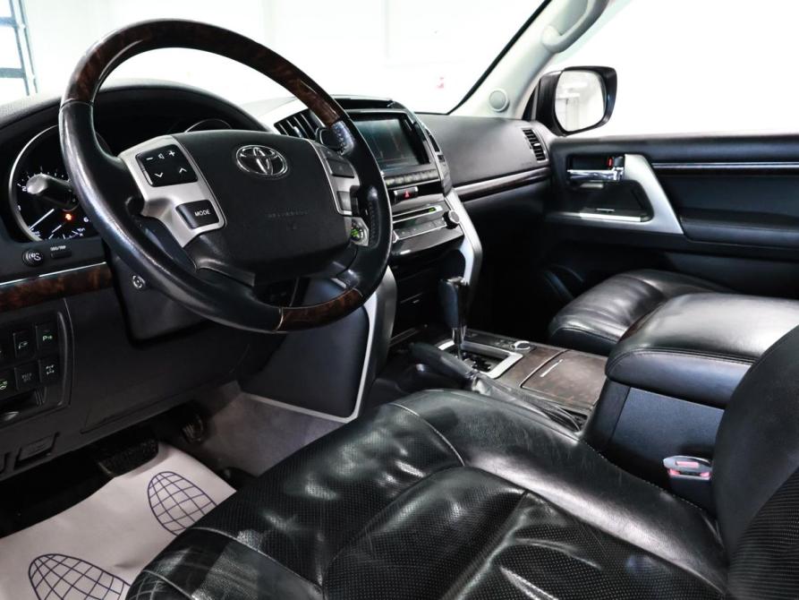 Toyota Land Cruiser 200 Series Рестайлинг 1 Калуга  - изображение 12