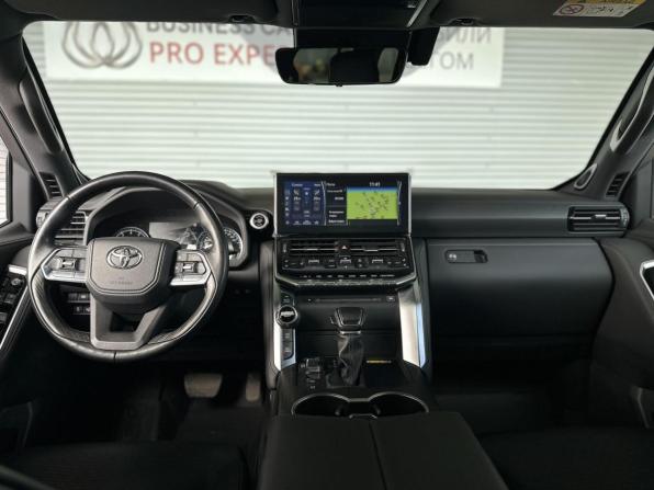 Toyota Land Cruiser 300 Series с пробегом 2021 года, цена 11 500 000 рублей, 44875 км, внедорожник, Автокод Объявления