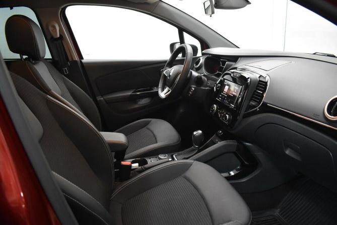 Renault Kaptur I Рестайлинг с пробегом 2021 года, цена 2 000 000 рублей, 38286 км, внедорожник, Автокод Объявления