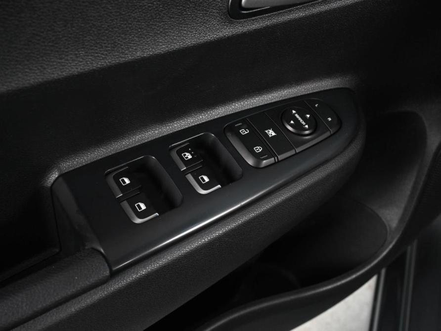 Kia Rio IV Рестайлинг Ростов-на-Дону  - изображение 15