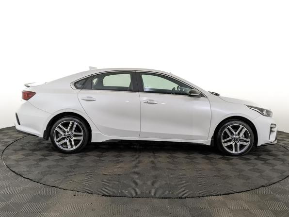 Kia Cerato IV с пробегом 2021 года, цена 2 035 000 рублей, 90384 км, седан, Автокод Объявления