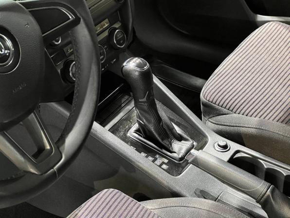 Skoda Octavia III (A7) с пробегом 2016 года, цена 1 550 000 рублей, 140200 км, лифтбек, Автокод Объявления