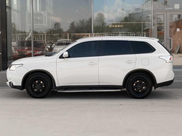 Mitsubishi Outlander III Рестайлинг с пробегом 2014 года, цена 1 350 000 рублей, 252292 км, внедорожник, Автокод Объявления