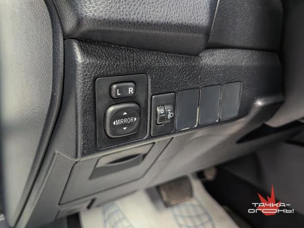 Toyota Corolla XI (E160 E170 E180) с пробегом 2013 года, цена 1 268 000 рублей, 124500 км, седан, Автокод Объявления