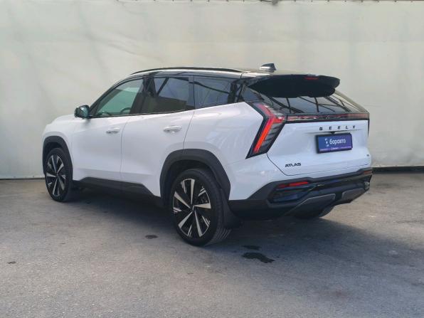 Geely Atlas II с пробегом 2024 года, цена 2 800 000 рублей, 61591 км, внедорожник, Автокод Объявления