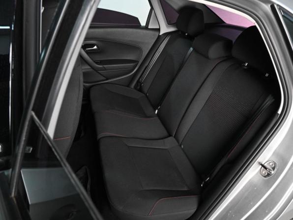 Volkswagen Polo V Рестайлинг с пробегом 2018 года, цена 1 450 000 рублей, 134575 км, седан, Автокод Объявления
