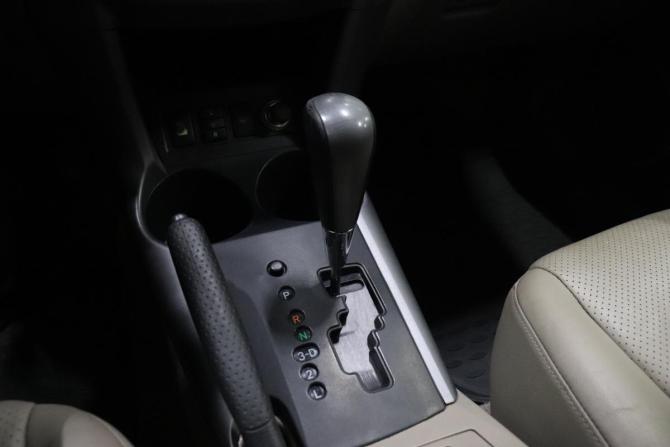 Toyota RAV4 III (XA30) с пробегом 2007 года, цена 883 000 рублей, 334653 км, внедорожник, Автокод Объявления