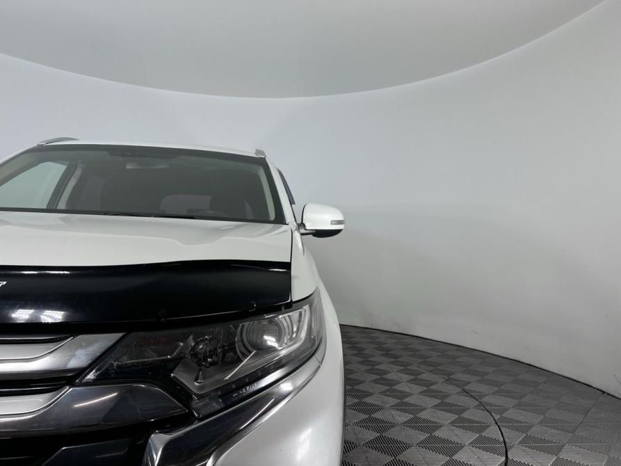 Mitsubishi Outlander III Рестайлинг Архангельск  - изображение 9