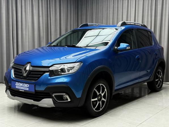 Renault Sandero II Рестайлинг с пробегом 2021 года, цена 1 099 000 рублей, 100634 км, хэтчбек, Автокод Объявления
