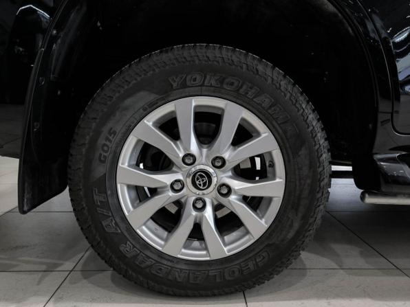 Toyota Land Cruiser 200 Series Рестайлинг 2 с пробегом 2018 года, цена 7 099 000 рублей, 104966 км, внедорожник, Автокод Объявления