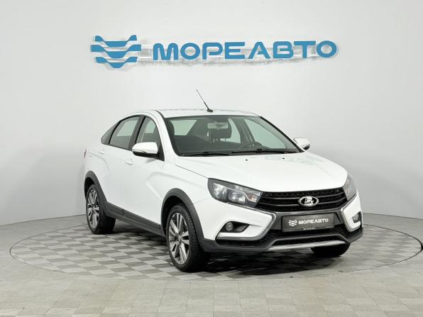 Lada (ВАЗ) Vesta I с пробегом 2018 года, цена 1 060 000 рублей, 152000 км, седан, Автокод Объявления
