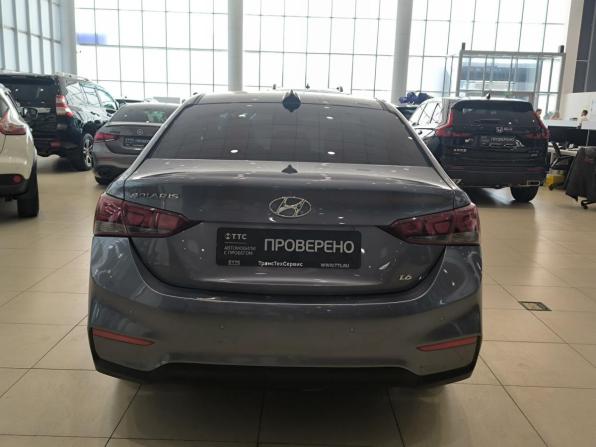 Hyundai Solaris II с пробегом 2017 года, цена 1 150 000 рублей, 165764 км, седан, Автокод Объявления