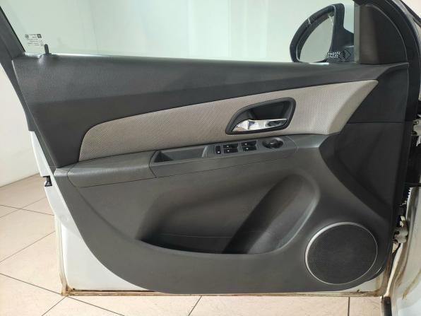 Chevrolet Cruze I с пробегом 2010 года, цена 359 000 рублей, 303375 км, седан, Автокод Объявления