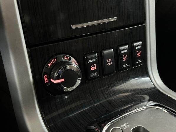 Nissan Pathfinder III Рестайлинг с пробегом 2012 года, цена 1 530 000 рублей, 259270 км, внедорожник, Автокод Объявления