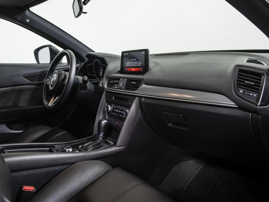 Mazda CX-4 I Рестайлинг Москва  - изображение 13
