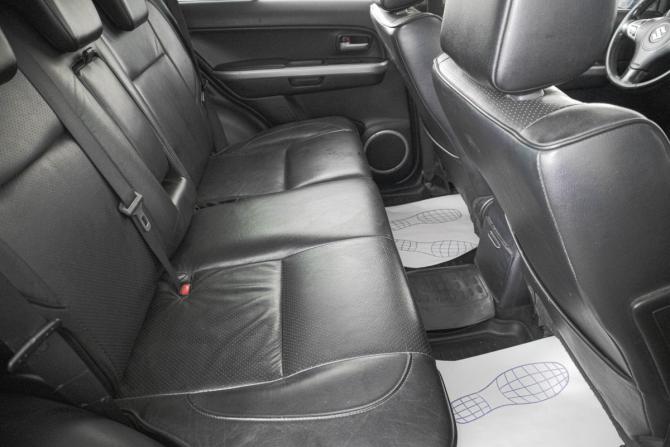 Suzuki Grand Vitara II с пробегом 2006 года, цена 889 000 рублей, 304530 км, внедорожник, Автокод Объявления