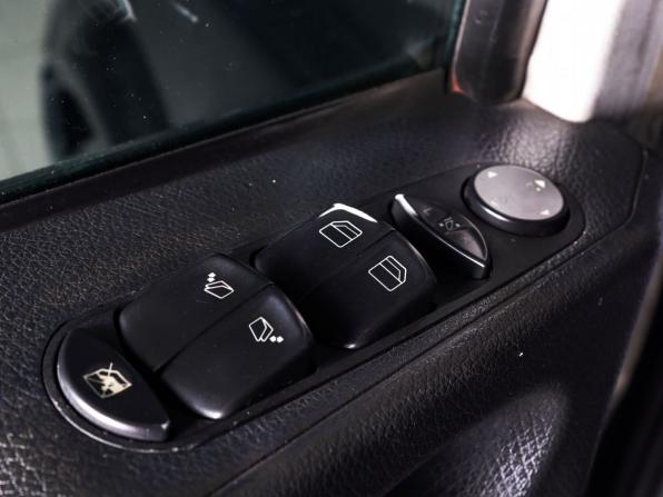 Mercedes-Benz Viano I (W639) с пробегом 2004 года, цена 849 000 рублей, 446000 км, минивэн, Автокод Объявления