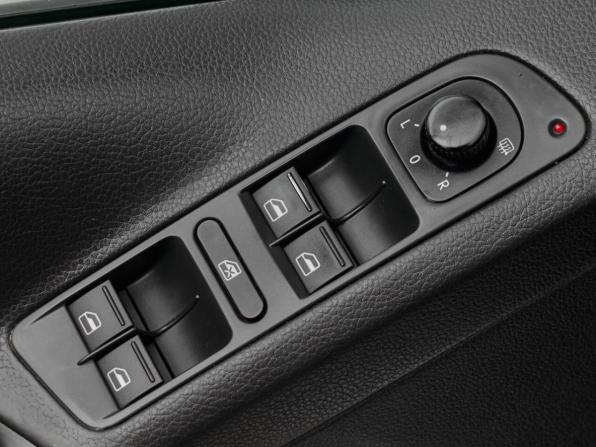 Volkswagen Tiguan I Рестайлинг с пробегом 2012 года, цена 1 450 000 рублей, 165367 км, внедорожник, Автокод Объявления