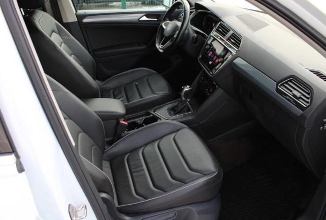 Volkswagen Tiguan II Рестайлинг с пробегом 2021 года, цена 2 860 000 рублей, 56293 км, внедорожник, Автокод Объявления