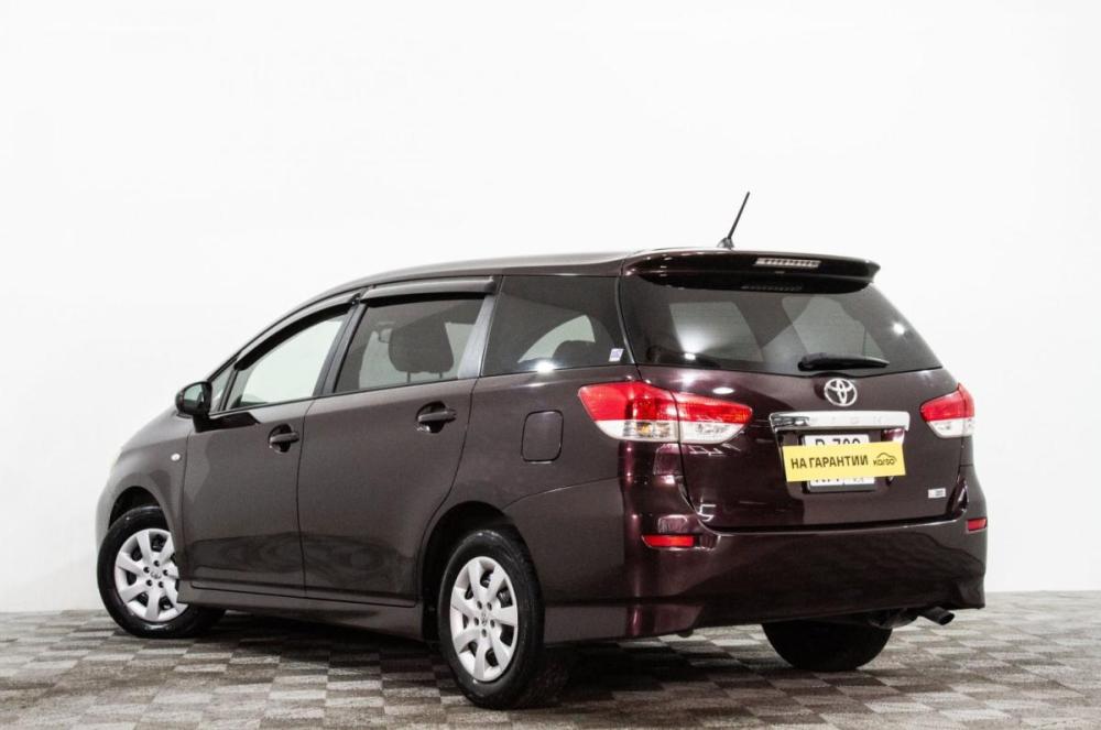 Toyota Wish II Сургут  - изображение 7