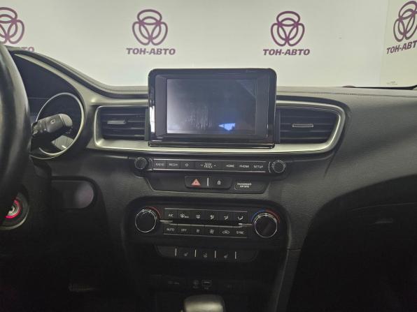 Kia Ceed III с пробегом 2018 года, цена 1 299 000 рублей, 154292 км, хэтчбек, Автокод Объявления