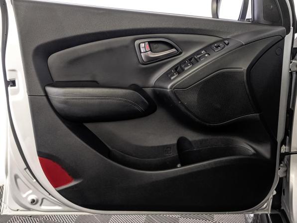 Hyundai ix35 I Рестайлинг с пробегом 2014 года, цена 1 600 000 рублей, 96144 км, внедорожник, Автокод Объявления