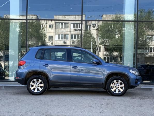 Volkswagen Tiguan I Рестайлинг с пробегом 2013 года, цена 1 517 000 рублей, 177240 км, внедорожник, Автокод Объявления