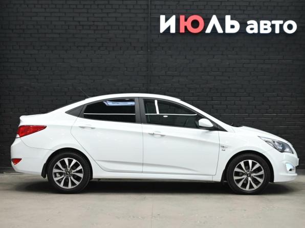 Hyundai Solaris I Рестайлинг с пробегом 2016 года, цена 1 100 000 рублей, 116807 км, седан, Автокод Объявления