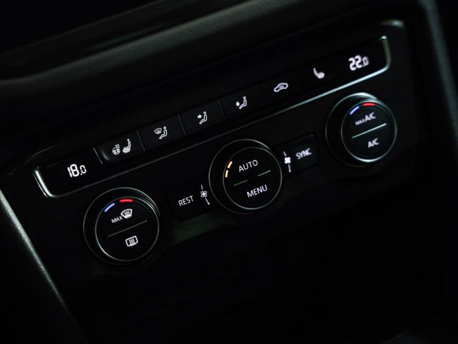 Volkswagen Tiguan II Санкт-Петербург  - изображение 14