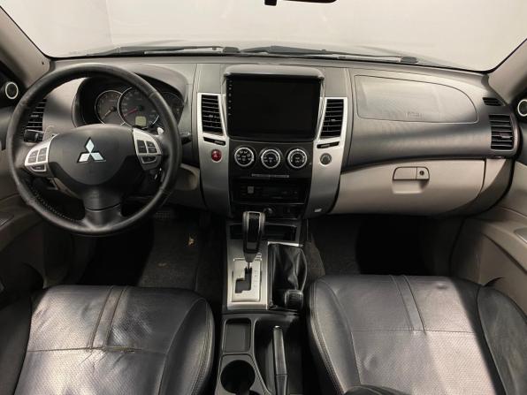 Mitsubishi Pajero Sport II Рестайлинг с пробегом 2013 года, цена 1 490 000 рублей, 226546 км, внедорожник, Автокод Объявления