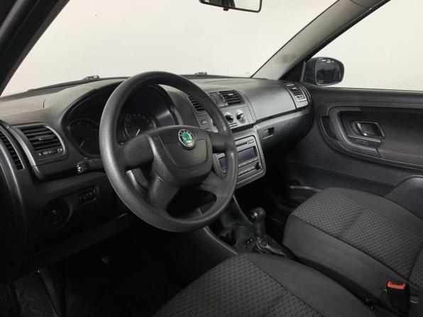 Skoda Fabia II Рестайлинг с пробегом 2011 года, цена 580 000 рублей, 331332 км, универсал, Автокод Объявления