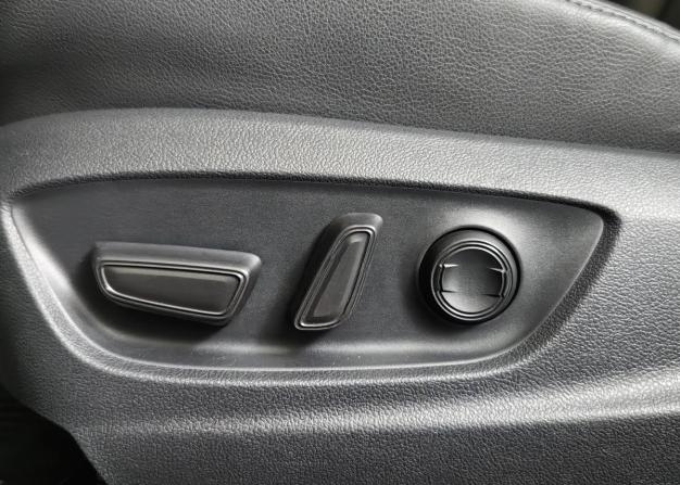 Toyota Camry VIII (XV70) Рестайлинг с пробегом 2021 года, цена 3 695 000 рублей, 85922 км, седан, Автокод Объявления