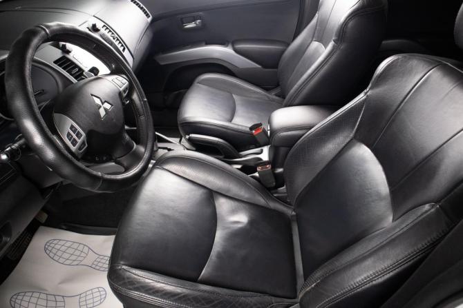 Mitsubishi Outlander II Рестайлинг с пробегом 2010 года, цена 1 519 000 рублей, 191593 км, внедорожник, Автокод Объявления