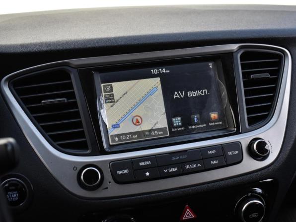 Hyundai Solaris II с пробегом 2017 года, цена 1 465 000 рублей, 54004 км, седан, Автокод Объявления