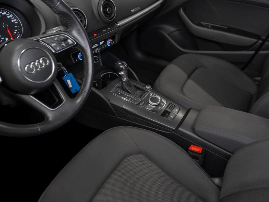 Audi A3 III (8V) Рестайлинг Москва  - изображение 13